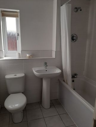 16, Jasmine Close, Hartlepool photo 5