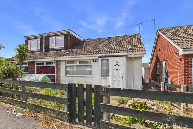 2-bed house on 13, Wensleydale, East Riding of Yorkshire, £100,000