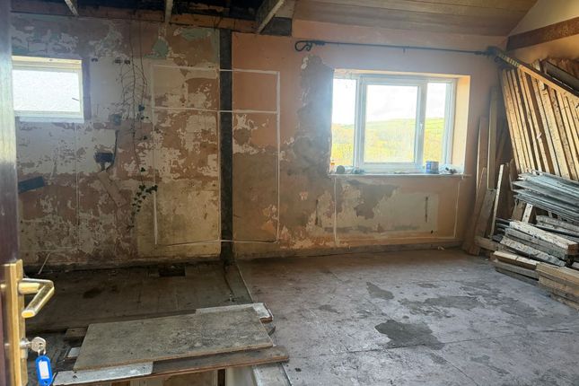 2, Rhyddwen Road, Swansea photo 2