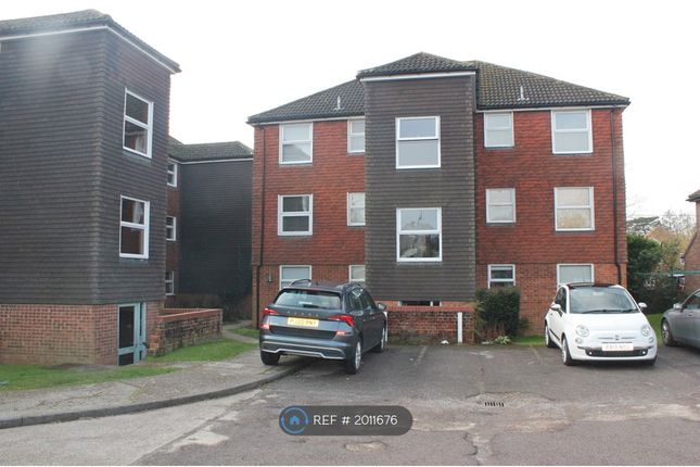 Flat to rent in Blind Lane, Bourne End