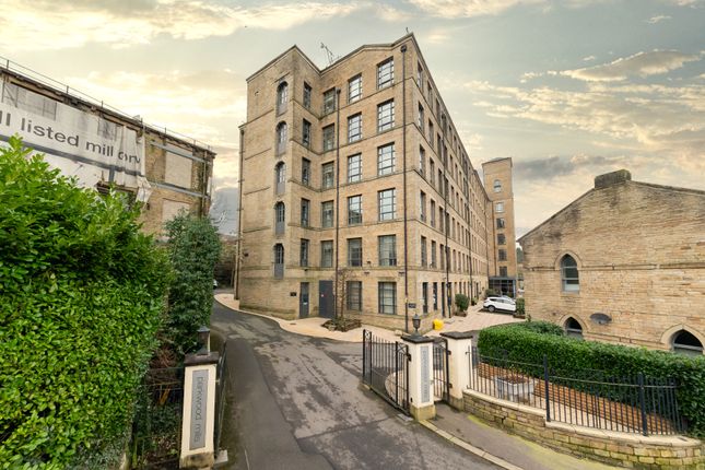 Flat for sale in Quarry Bank Mill, Huddersfield