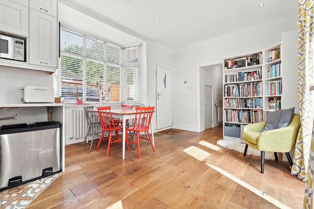 18a, York Hill, Loughton photo 3