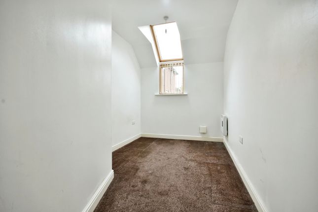 Flat for sale in Burnage Lane, Manchester, Greater Manchester