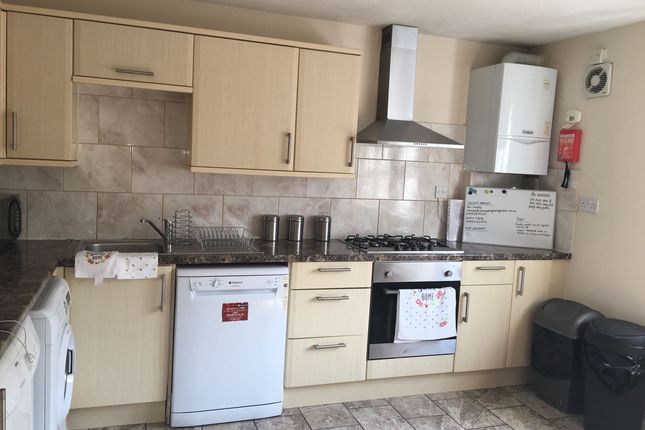 46 Peveril Street, Room 6, Nottingham photo 2