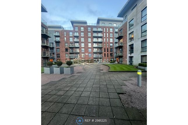 Cedar Court, Prestwich photo 5
