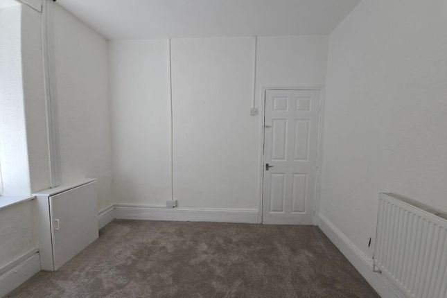 9 Morgans Road, Neath photo 5
