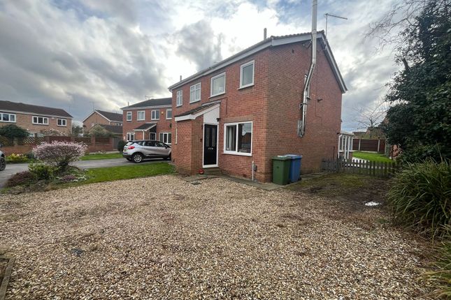 Thumbnail Semi-detached house to rent in Pasture Close, Worksop