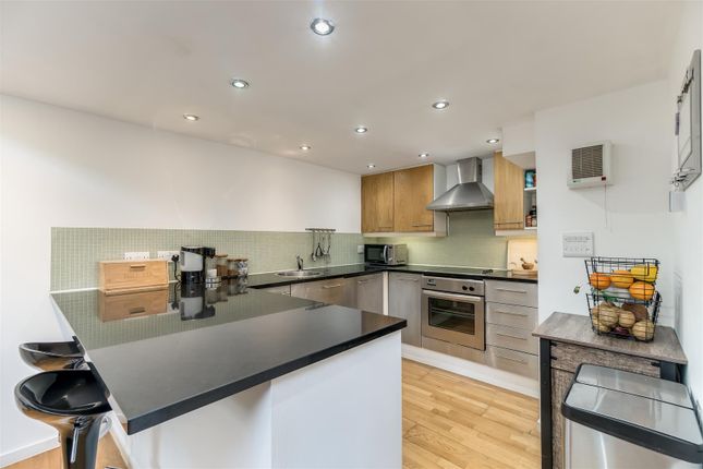 Flat for sale in Paradise Road, Stoke, Plymouth