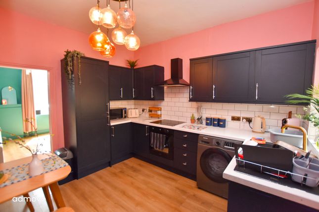 15 Beaconsfield Road, Altrincham photo 4