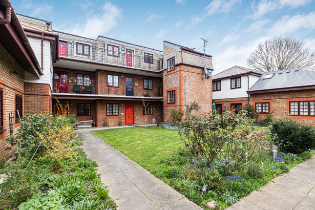 Flat for sale in Southend House, Footscray Road, Eltham