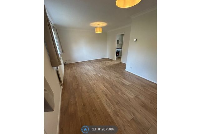 Laurel Court, The Spinney Hutton, Brentwood photo 3
