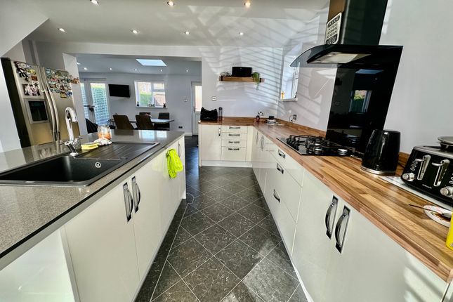 47, Sutton Road, Doncaaster photo 5