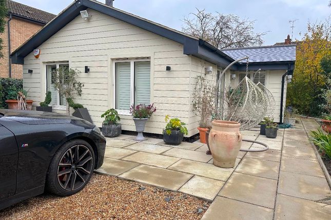 Thumbnail Bungalow to rent in The Annex, 9A Grass Yard, Kimbolton, Huntingdon