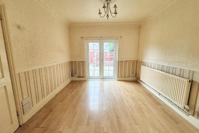 51, The Beechwalk, Liverpool photo 3
