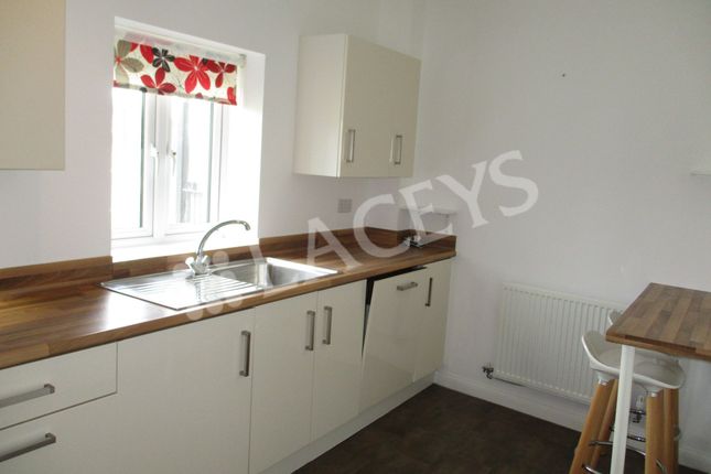 14 Jellicoe Road, Yeovil photo 3