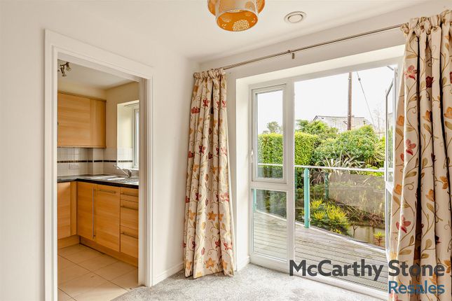 6 San Lorenzo Court, Hecla Drive, Carbis Bay, St. Ives photo 2