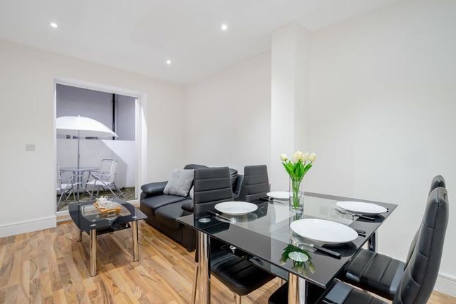 Flat to rent in Saint James's Road, London