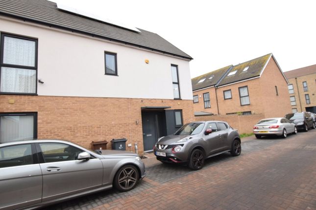Thumbnail End terrace house to rent in Hennessey Mews, Dagenham