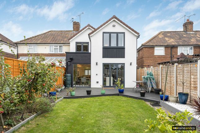 52, Crawford Road, Hatfield photo 4