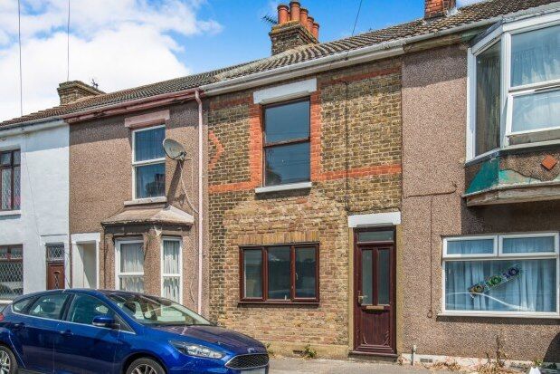 Thumbnail Property to rent in Granville Road, Sheerness