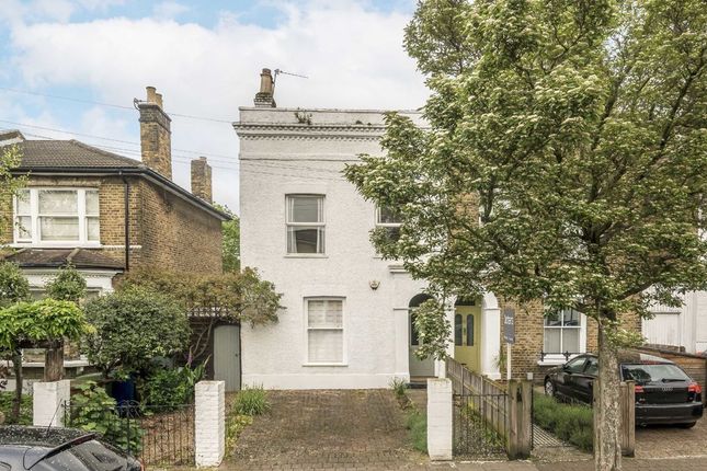 Thumbnail Flat for sale in Crystal Palace Road, London