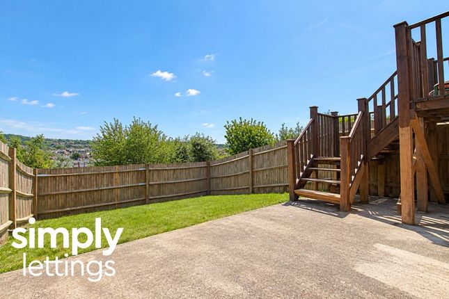 28C, Thompson Road, Brighton photo 5