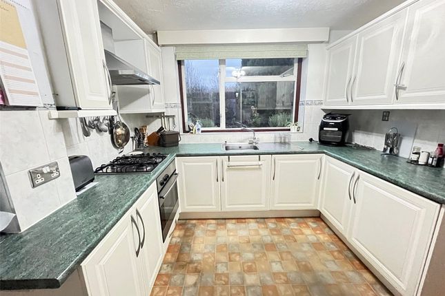 8, Home Close, Northamptonshire photo 4