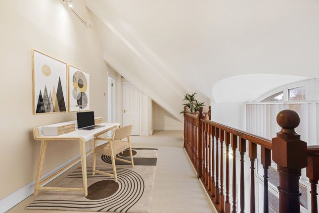 Flat for sale in Hills Mews, Florence Road, Ealing, London