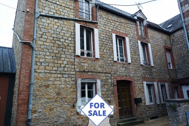 Property for sale in Couterne, Basse-Normandie, 61410, France