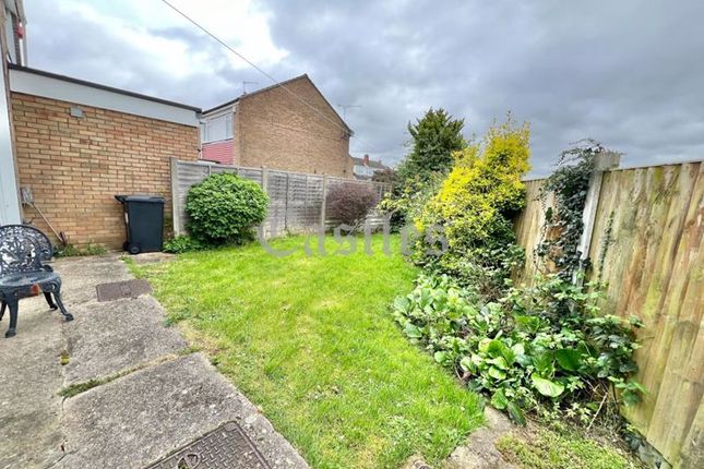 Detached house for sale in Roundhills, Waltham Abbey, Essex