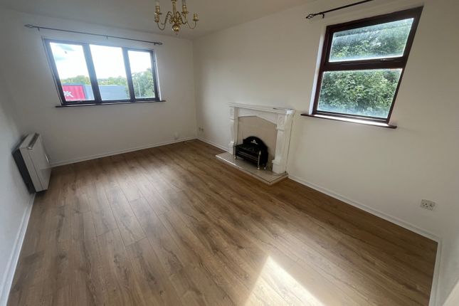 2-bed flat on 37, Hill Street, Lisburn, £595/mo