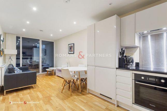 Flat 205 Elite House, 15, St Annes Street, London photo 3