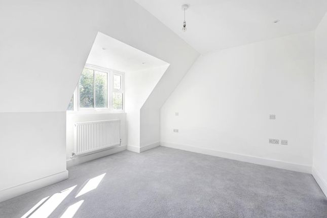 Detached house to rent in Friern Park, North Finchley