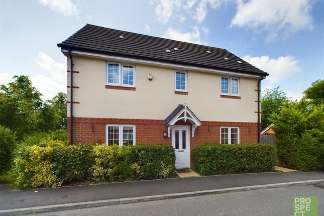 Thumbnail Semi-detached house for sale in George Palmer Close, Reading, Berkshire