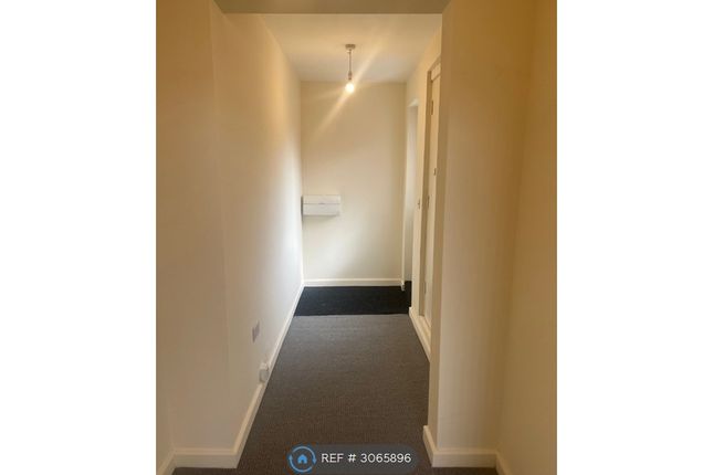 Flat, The Wells Road, Nottingham photo 3