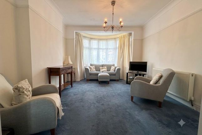 6, Hale Drive, Mill Hill, NW7, London photo 3