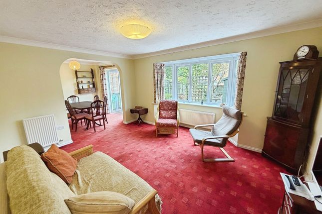 Vyner Close, Braunstone photo 3
