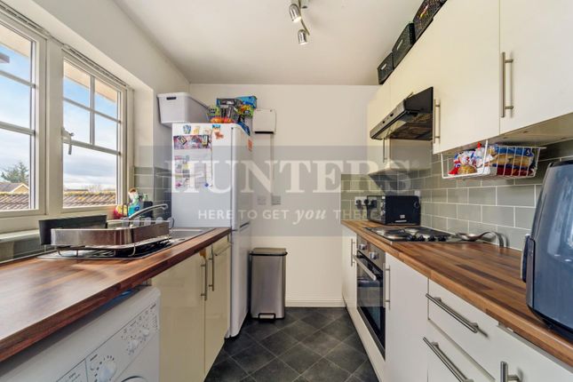 Flat for sale in Garrison Close, Hounslow