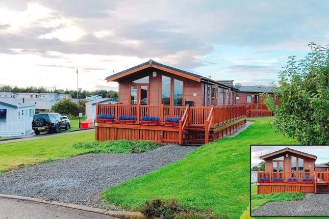 2011 Normandy Bayeux Lodge, Hull photo 2