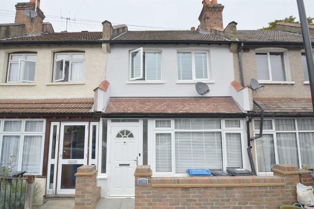 Thumbnail End terrace house to rent in Chipstead Valley Road, Coulsdon