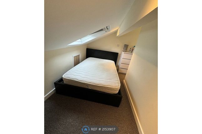 Room to rent in Lawn Street, Bolton
