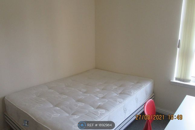 Flat to rent in Daniel Terrace, Dundee