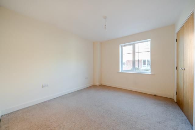 6, Wright Place, High Wycombe photo 4