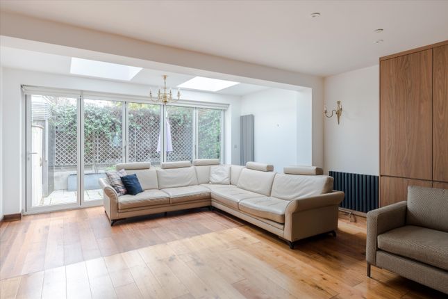 Thumbnail Terraced house for sale in Abbey Road, London