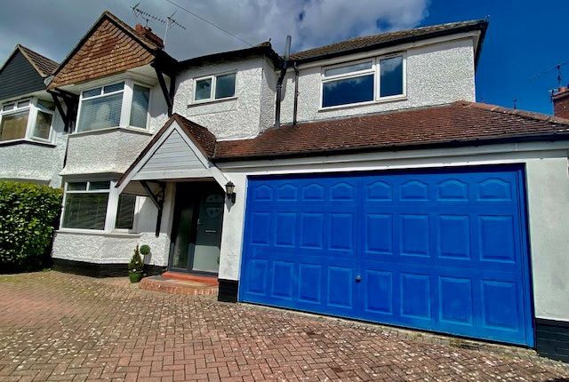 19, Callowbrook Lane, Rubery photo 2