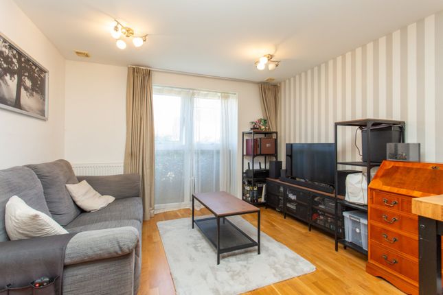 37, Belon Drive, Kent photo 2