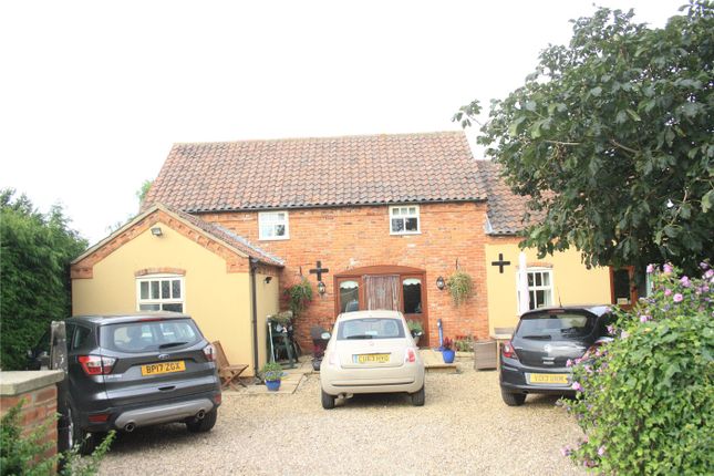 Thumbnail Detached house to rent in Helpringham Fen, Sleaford, Lincolnshire