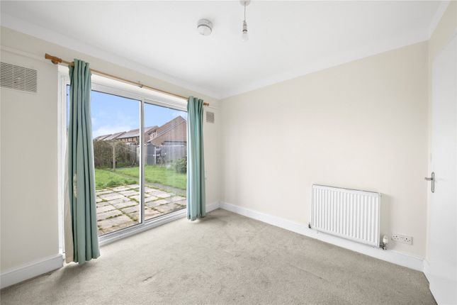 48, Porters Way, West Drayton photo 2