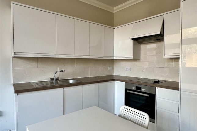 Flat 8, Sentinel House, Surrey Street, Norwich photo 3