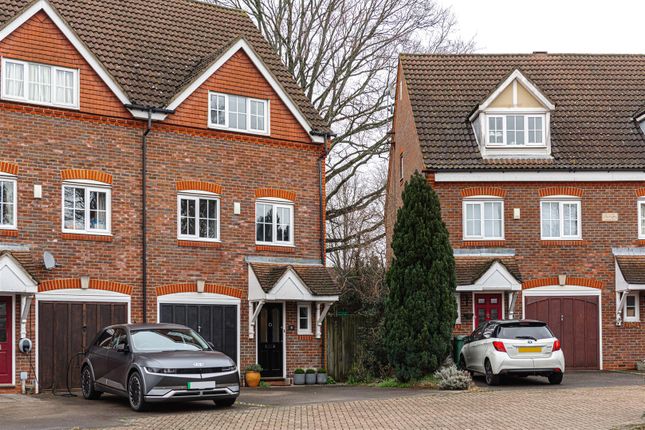 Town house for sale in Bassett Drive, Reigate